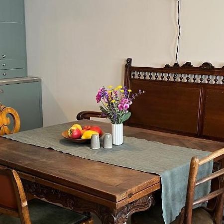 Le Baumann Concept: Appartement De Charme Dans Un Monument Historique Colmar Esterno foto