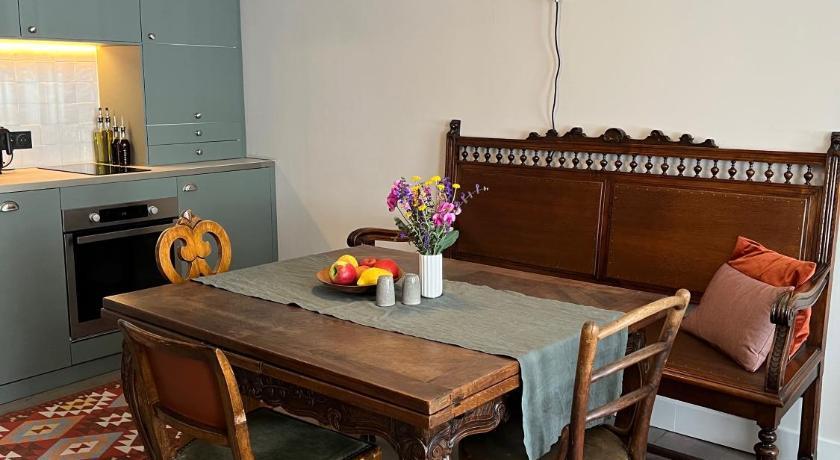 Le Baumann Concept: Appartement De Charme Dans Un Monument Historique Colmar Esterno foto